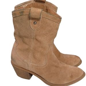 Womens‎ Tan Suede Western Cowboy Ankle Boots Block Heel Embossed Size 6